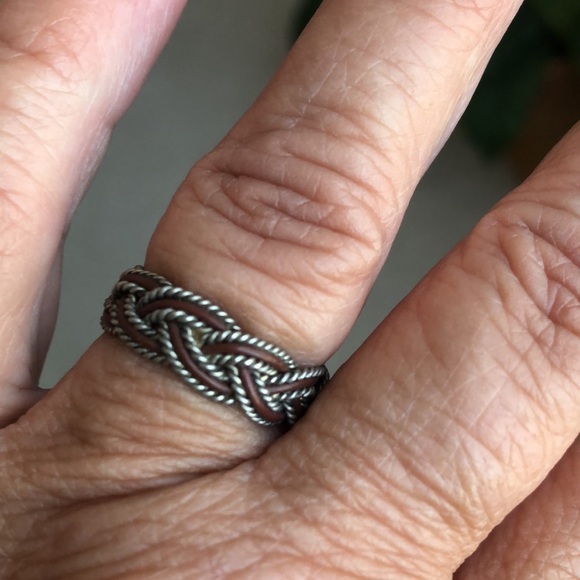 Braided ring - Picture 3 of 3